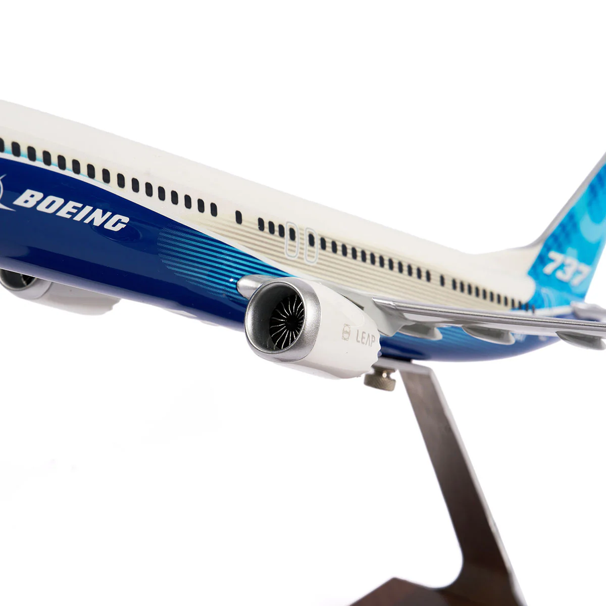 Boeing Unified 737 MAX 9 1:100 Model - Image 5